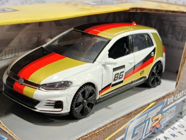 Volkswagen VW Golf VII GTI (2014) - Motormax - 1:43