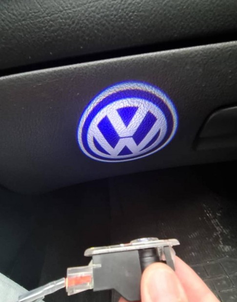 Volkswagen VW Passat Touareg Phateon LED kilpfny 