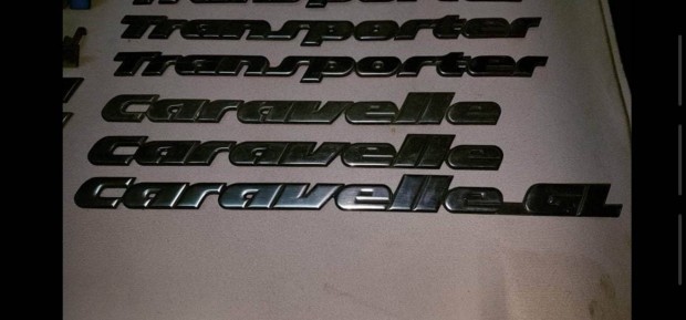 Volkswagen VW Transporter T4 Caravelle felirat, embl�ma