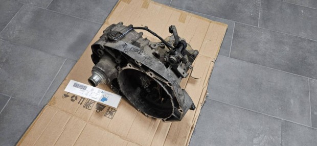 Volkswagen VW Transporter T4 Multivan Caravelle 2.5 TDI 151 LE vlt