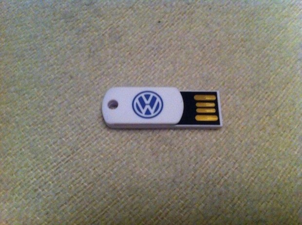 Volkswagen VW USB pendrive 8 GB