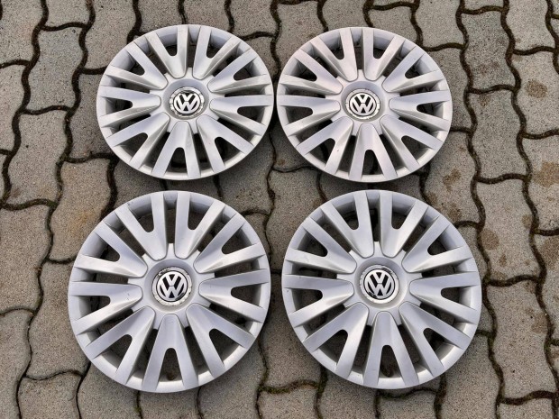 Volkswagen VW VI 6 Gyri 16" 16 colos dsztrcsa garnitra