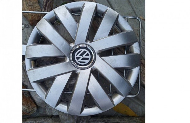 Volkswagen VW ezüst színű dísztárcsa '14 colos (216 Sjs 14)