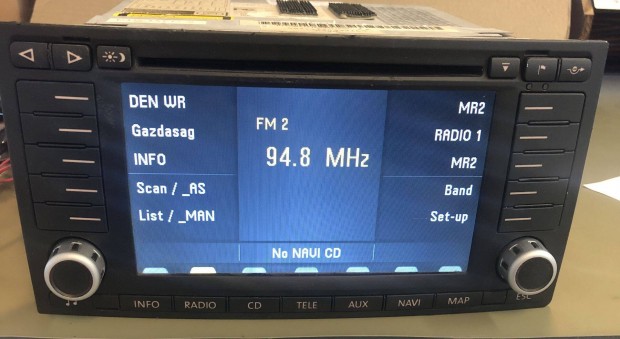 Volkswagen VW gy�ri RNS MFD2 CD r�di� navig�ci�s fejegys�g