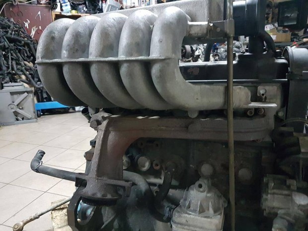 Volkswagen VW transporter T4 Caravelle Multivan 2.4D sz�v�csonk