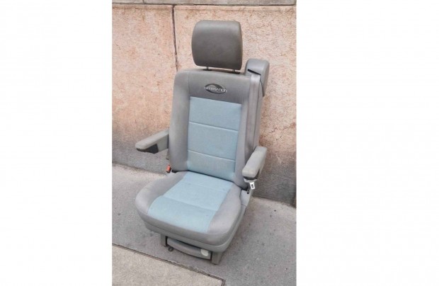 Volkswagen VW transporter T4 Multivan II Generation forgathat� �l�s