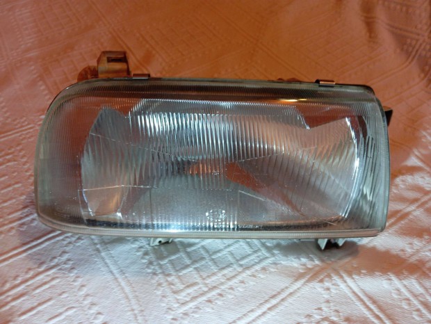 Volkswagen Vento jobb els lmpa Hella gyri