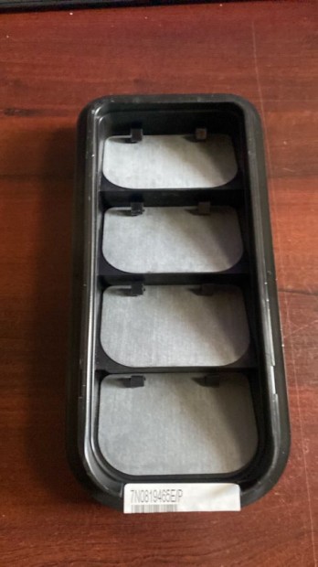 Volkswagen  Golf GTI szell�z�burkolat 7N0819465E elad�