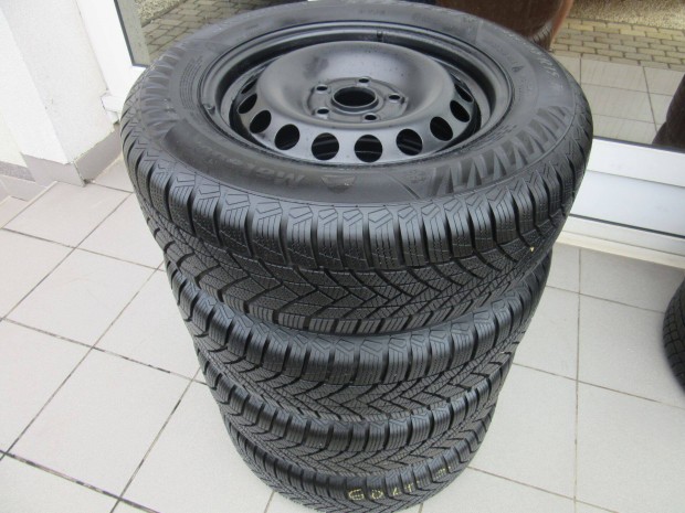 Volkswagen acélfelni 195/65 R 15 Matador téli gumival eladó