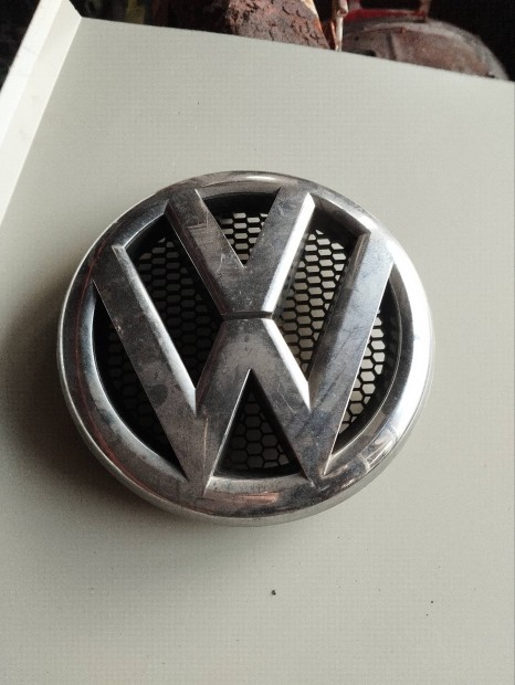 Volkswagen amarok emblma 