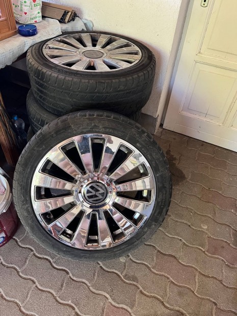 Volkswagen autó felni