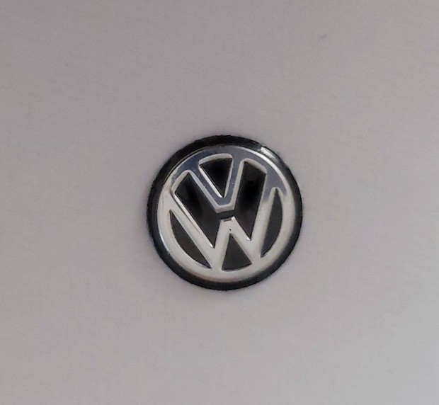 Volkswagen aut kulcs tvirnyt fekete emblma 14 mm-es