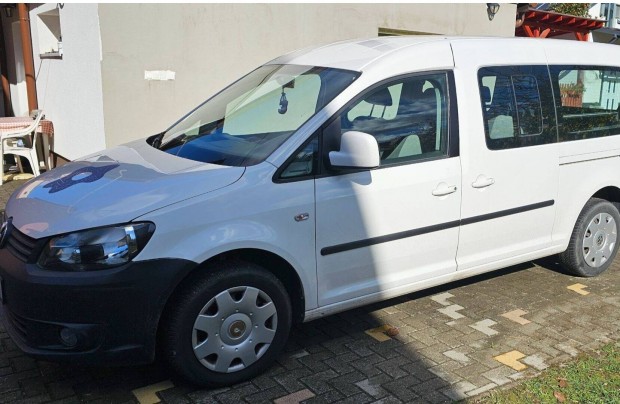 Volkswagen caddy maxi (mozgskorltozott szlltsra alkalmas)