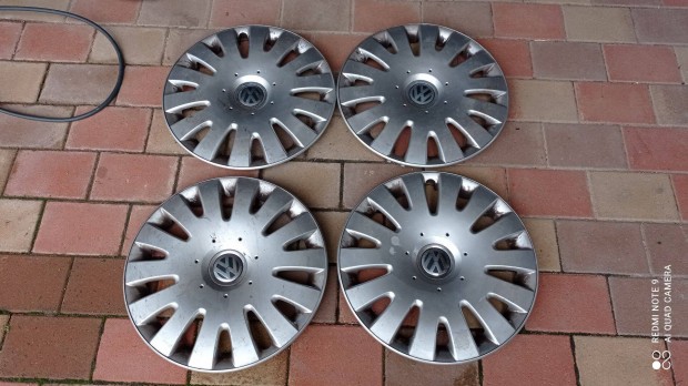 Volkswagen dsztrcsa garnitra 16"