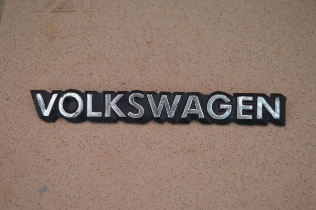 Volkswagen emblémák eladók. Passatok újak. 6-7000 Ft/db