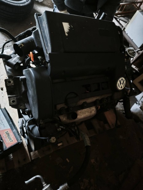 Volkswagen golf 1.4 16v AXP motor