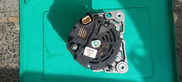 Volkswagen golf 4 1.4 16v genertor 