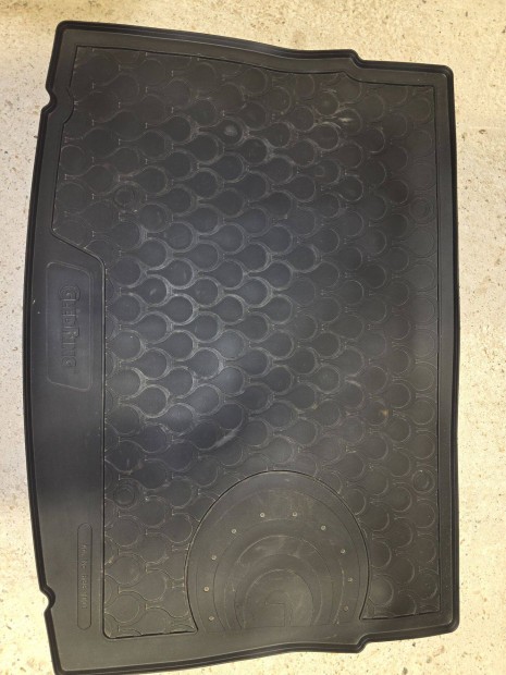 Volkswagen golf 7 csomagtr tlca