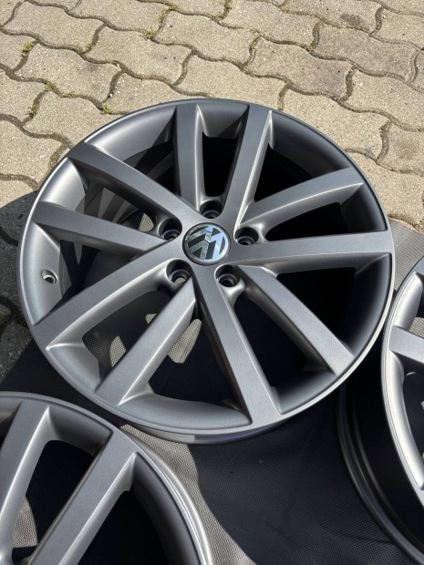 Volkswagen gtd 7,5x18 et51 5x112 vancouver gyari alufelni