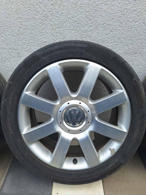 Volkswagen gyri 17 col felni nyrigumikkal Golf Jetta Touran