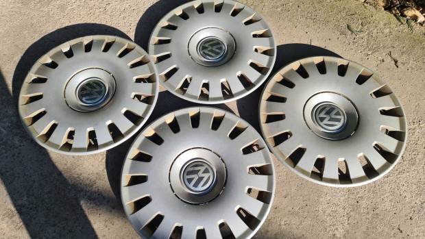 Volkswagen gy�ri d�szt�rcsa 16"