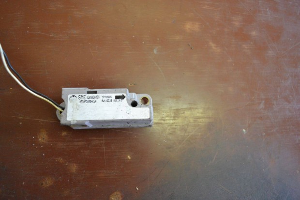 Volkswagen oldal ütközés érzékelő, oldallégzsák indító! 1J0909606 G