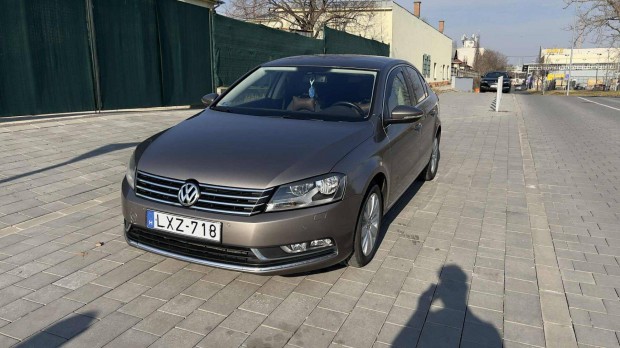 Volkswagen passat 177E KM