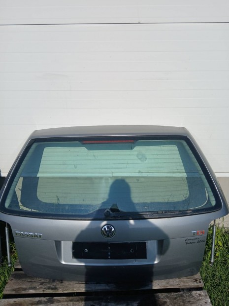 Volkswagen passat 5.5 kombi Rozsdamentes, csomagtérajtó eladó