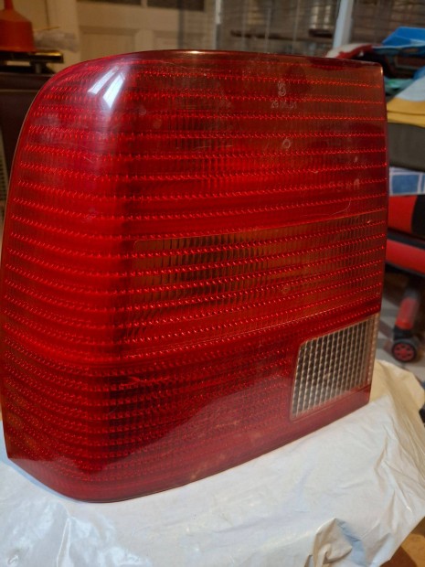 Volkswagen passat b5 sedan h�ts� l�mpa