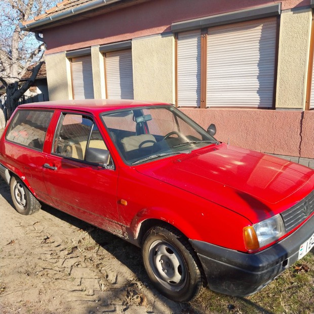 Volkswagen polo elad