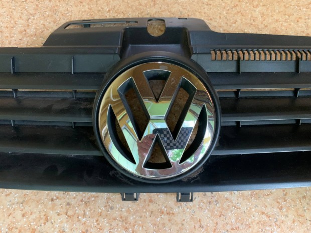 Volkswagen polo h�t� d�szr�cs embl�m�val egy�tt