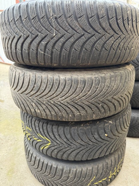 Volkswagen tli felniszettek