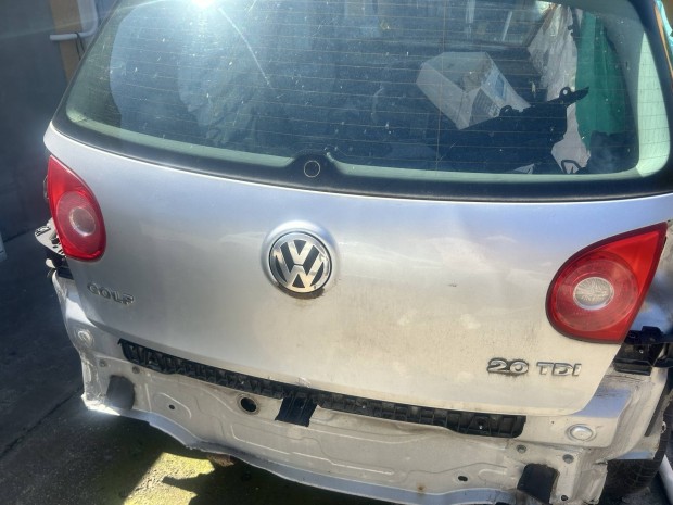 Volskwagen Golf 5 Csomagterajto 
