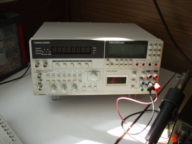 Voltcraft UTS-1980 4 az 1-ben Digitlis asztali multimter