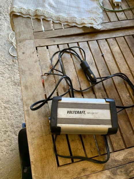 Voltcraft szivargyjts inverter autba