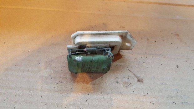 Volvo 1391789 740 760 fűtés előtétellenállás