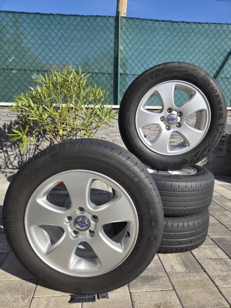 Volvo 16" alufelni 205/60r16 ny�ri gumival 