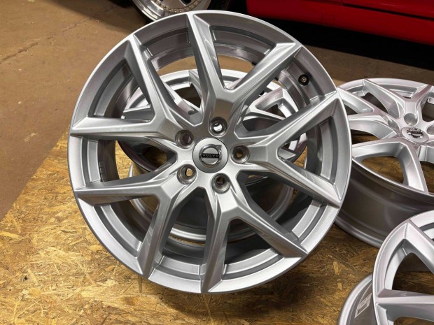 Volvo 18" 5x108 gyári alufelni eladó 18 coll S40 V40 S60 V60 S80 XC60