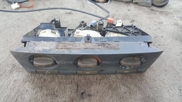 Volvo 30613716 S40 V40 kézi állítású fűtésvezérlő