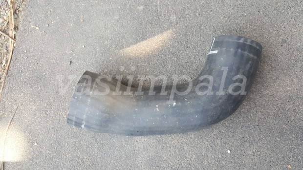 Volvo 30617270 S40 V40 1.9D intercoolercső