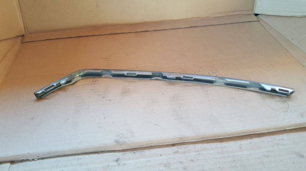 Volvo 30634574 S80 bal hátsó lámpa díszléc