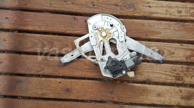 Volvo 30649555 S60 S80 V70 XC70 jobb els ablakemelszerkezet