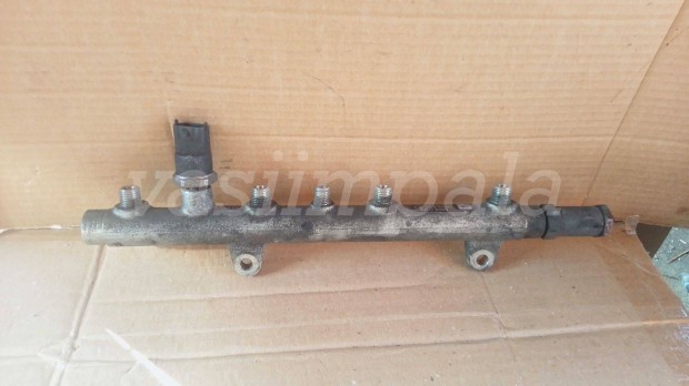 Volvo 30652244 S40 V40 1.9 dci rail-cs