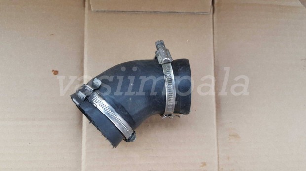 Volvo 30742915 S40 V50 C30 C70 D5 intercoolercső