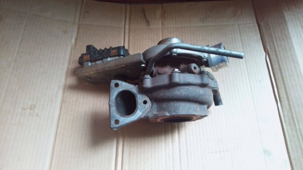 Volvo 30757090 S60 V70 XC70 XC90 D5 turb