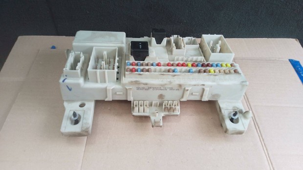 Volvo 30765015 S40 V50 C30 C70 CEM-modul