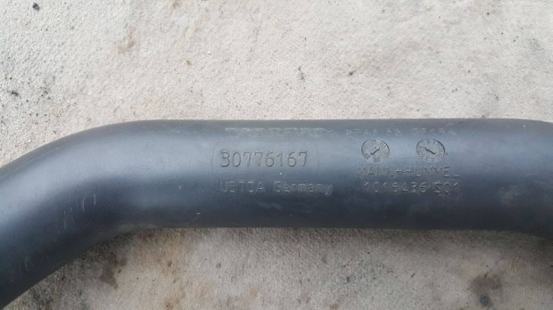Volvo 30776167 S60 S80 V70 XC70 XC90 D5 intercoolercső