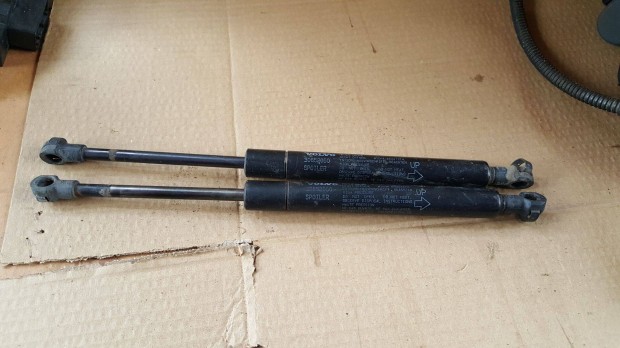 Volvo 30852060 S40 csomagtérteleszkóp
