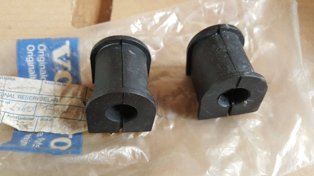 Volvo 30872512 30875788 S40 V40 hátsó kanyarstabilizátor szilent