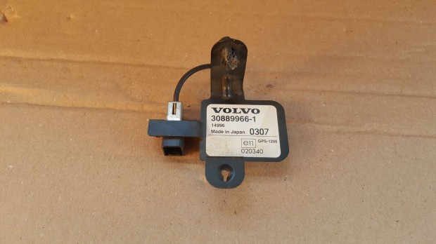 Volvo 30889966 S40 V40 GPS antenna